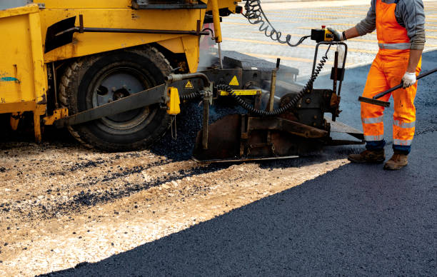 Best Gravel Driveway Installation  in Ravenna, OH